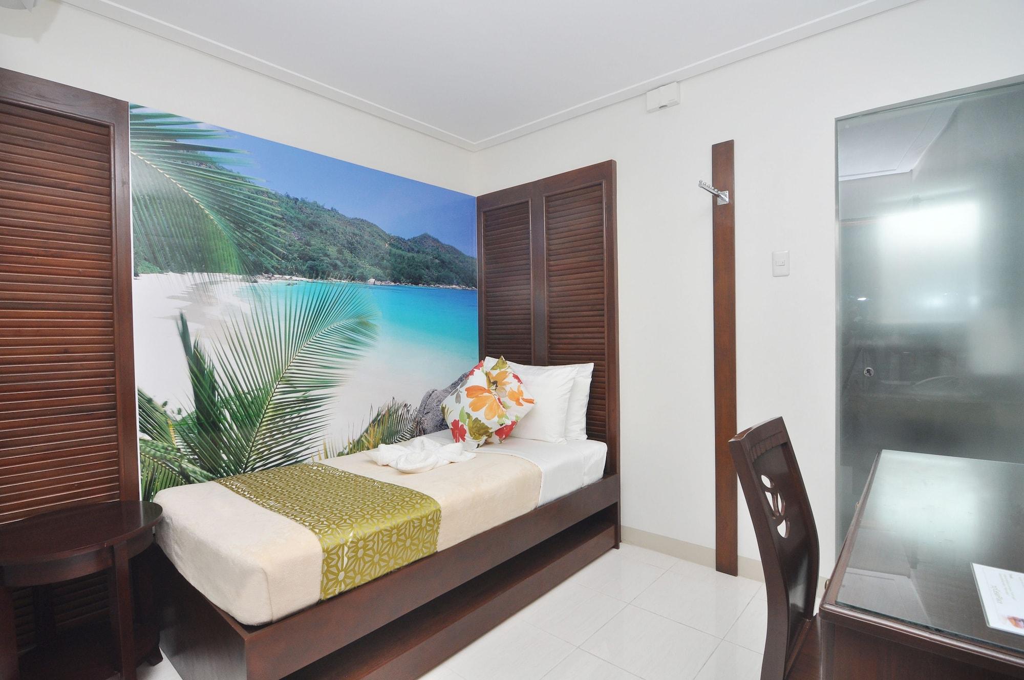 717 Cesar Place 3* Tagbilaran City